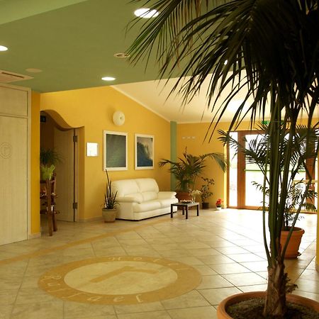 Hotel Raffael Phg Putzu Idu Zewnętrze zdjęcie